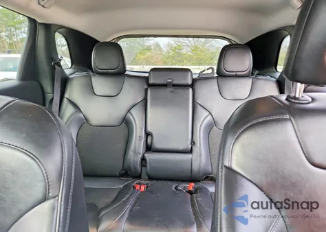 2020 Jeep Cherokee Latitude Plus z USA, uszkodzony, nr VIN 1C4PJMLB7LD644088